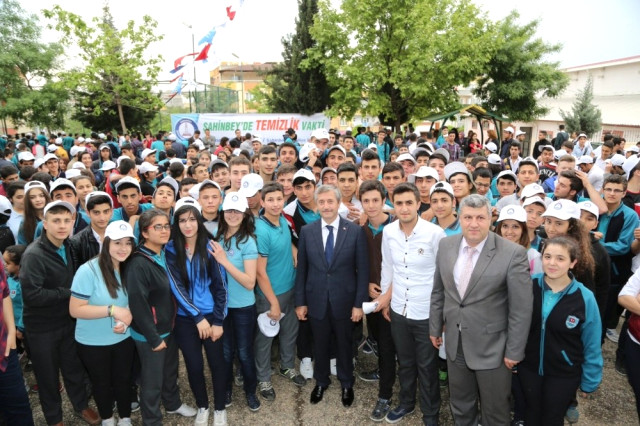 Başkan Tahmazoğlu, Yeni Eğitim Öğretim Yılını Kutladı