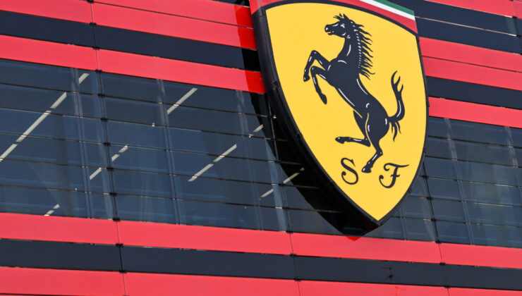 Samsung, yeni jenerasyon Ferrari modellerine de imzasını atmaya hazırlanıyor