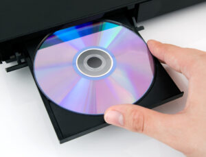 Bir dev daha pes etti: Artık Blu-ray oynatıcı üretmeyecekler!