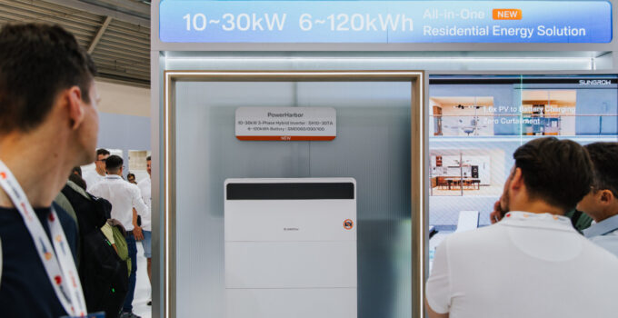 Sungrow, Intersolar Europe 2026 kapsamında yeni teknolojilerini tanıttı